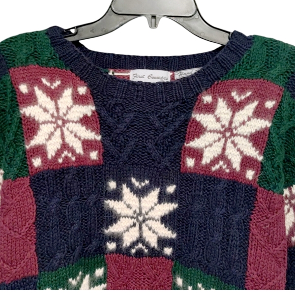 Vintage Cable Knit Embroidered Snowflake Oversize Grandpa Sweater Size Medium - Picture 3 of 7